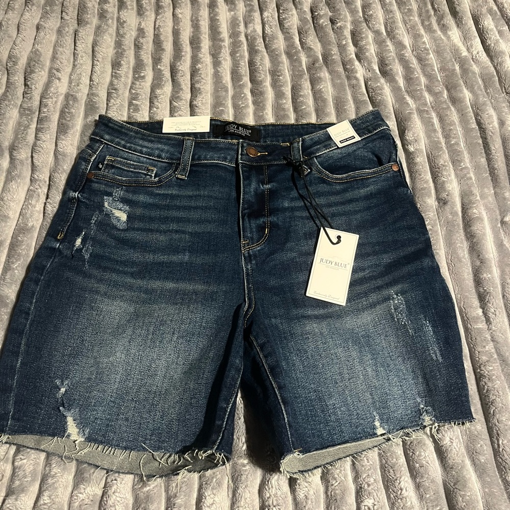 Judy Blue Distressed Jean Shorts in Blue